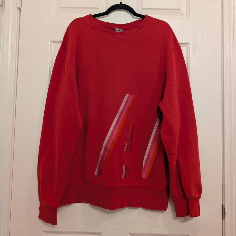Nike Air Vintage Gray Tag - Red Crewneck Sweatshirt with Pink Stripes, Size L